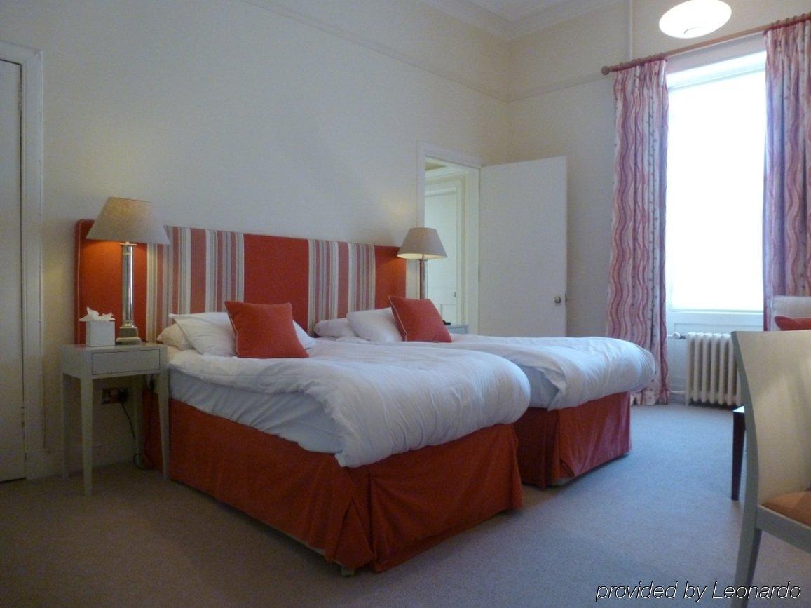 Royal Overseas League Hotel 爱丁堡 客房 照片
